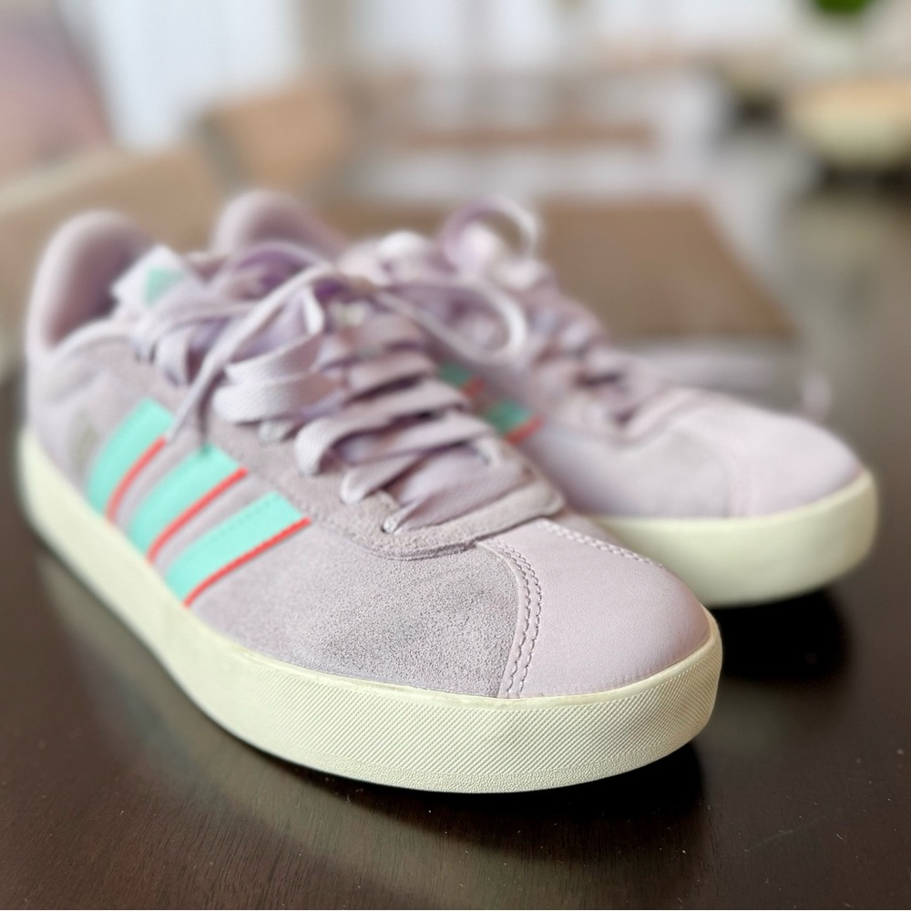 Like NEW Adidas Purple Sneakers W7